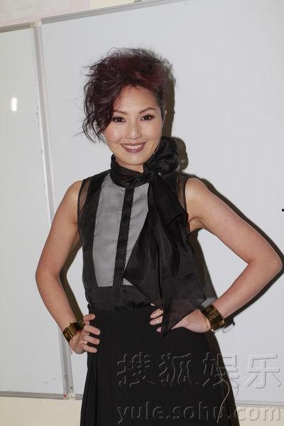 华丽明星赛 森美,森美闪耀全场，精彩瞬间回顾