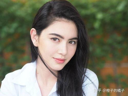 明星网红OF,明星网红的璀璨人生与影响力揭秘